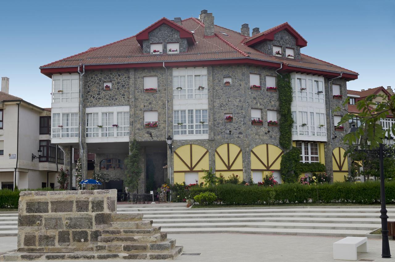 Hotel Presa Riaño Buitenkant foto